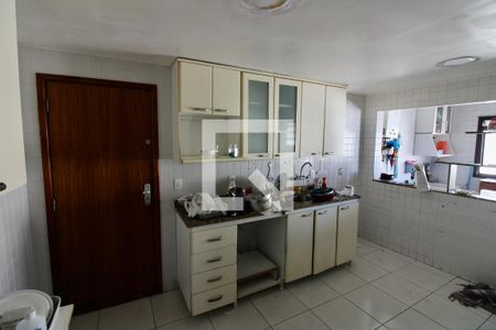 Apartamento à venda com 243m², 3 quartos e 1 vagaCozinha