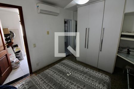 Apartamento à venda com 243m², 3 quartos e 1 vagaSuíte 2