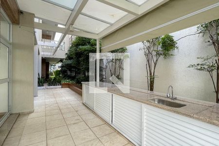 Área externa de apartamento para alugar com 2 quartos, 60m² em Pinheiros, São Paulo