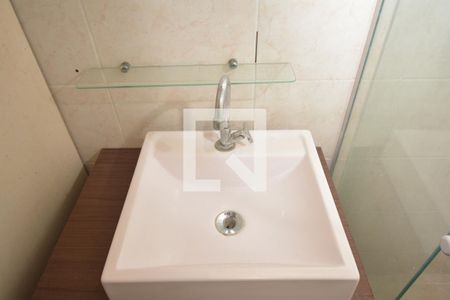 Casa para alugar com 110m², 2 quartos e 1 vagaBanheiro