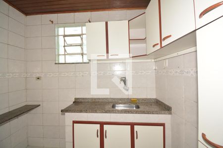 Casa para alugar com 110m², 2 quartos e 1 vagaCozinha - Armários