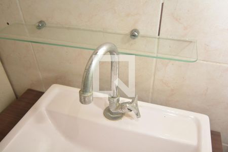 Casa para alugar com 110m², 2 quartos e 1 vagaBanheiro