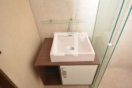 Casa para alugar com 110m², 2 quartos e 1 vagaBanheiro