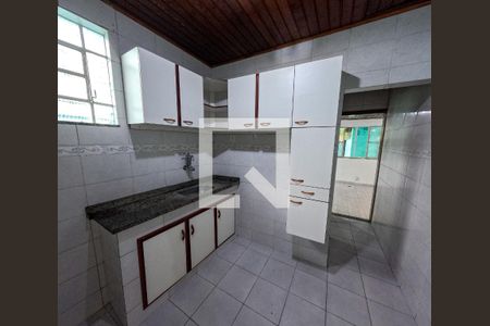 Cozinha de casa para alugar com 2 quartos, 110m² em Váz Lobo, Rio de Janeiro