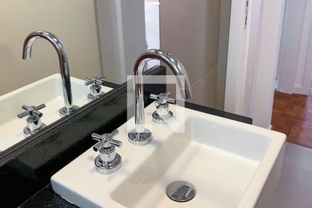 Apartamento à venda com 134m², 2 quartos e 2 vagasBanheiro