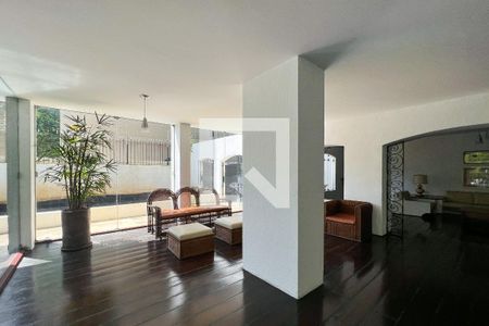 Apartamento à venda com 134m², 2 quartos e 2 vagasHall