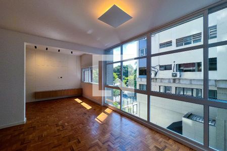 Sala de apartamento à venda com 2 quartos, 134m² em Jardim Paulista, São Paulo