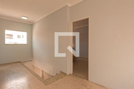 Casa para alugar com 160m², 3 quartos e 2 vagas Casa para alugar com 160m², 3 quartos e 2 vagasCorredor
