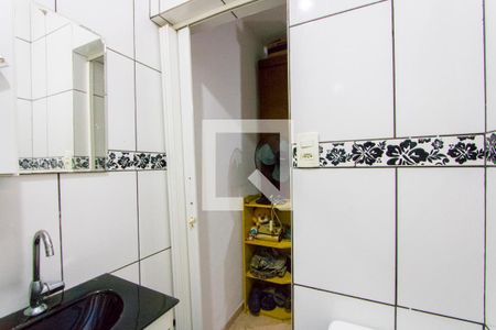 Casa à venda com 160m², 4 quartos e 3 vagasBanheiro do quarto 1