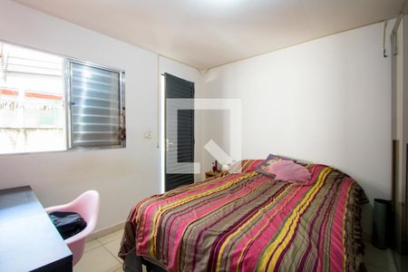 Quarto 2 - Suíte de casa à venda com 4 quartos, 160m² em Jardim Ocara, Santo André