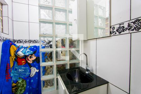 Casa à venda com 160m², 4 quartos e 3 vagasBanheiro do quarto 1