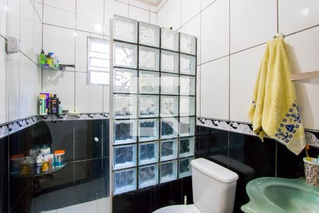 Casa à venda com 160m², 4 quartos e 3 vagasBanheiro social