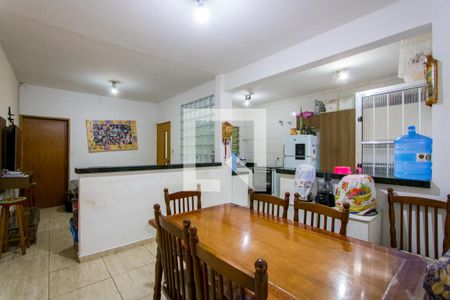Casa à venda com 160m², 4 quartos e 3 vagasCopa