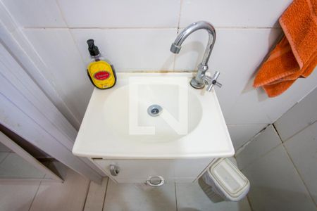 Casa à venda com 160m², 4 quartos e 3 vagasBanheiro do quarto 2