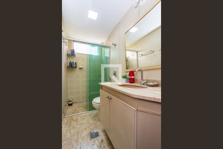 Apartamento à venda com 105m², 3 quartos e 2 vagas Apartamento à venda com 105m², 3 quartos e 2 vagasBanheiro Social