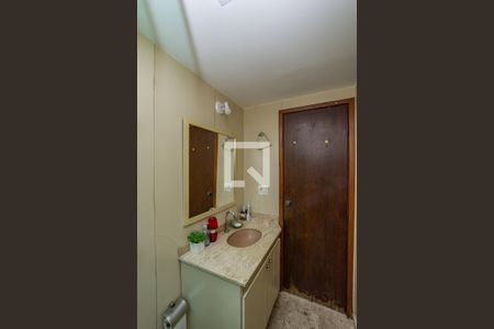 Apartamento à venda com 105m², 3 quartos e 2 vagas Apartamento à venda com 105m², 3 quartos e 2 vagasBanheiro Social