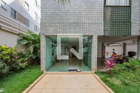 Apartamento à venda com 105m², 3 quartos e 2 vagas Apartamento à venda com 105m², 3 quartos e 2 vagasEntrada