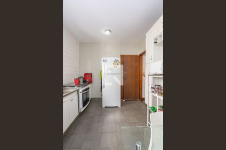 Apartamento à venda com 105m², 3 quartos e 2 vagas Apartamento à venda com 105m², 3 quartos e 2 vagasCozinha