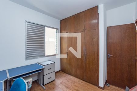 Apartamento à venda com 105m², 3 quartos e 2 vagas Apartamento à venda com 105m², 3 quartos e 2 vagasQuarto 2