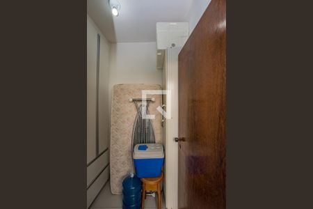 Apartamento à venda com 105m², 3 quartos e 2 vagas Apartamento à venda com 105m², 3 quartos e 2 vagasQuarto de Serviço