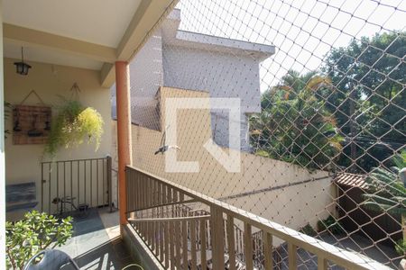 Casa à venda com 276m², 5 quartos e 7 vagas Casa à venda com 276m², 5 quartos e 7 vagasÁrea Externa