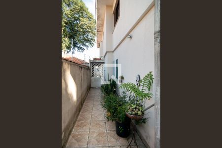 Casa à venda com 137m², 3 quartos e 2 vagasCorredor Lateral