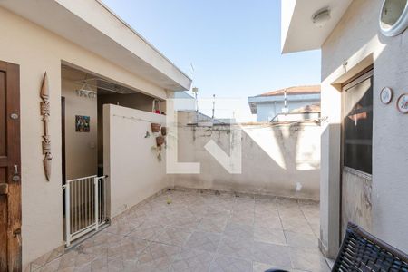 Casa à venda com 137m², 3 quartos e 2 vagasQuintal