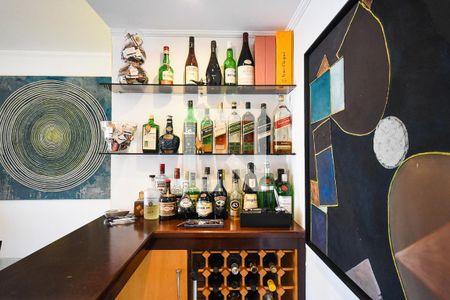 Bar de apartamento à venda com 4 quartos, 129m² em Vila Andrade, São Paulo