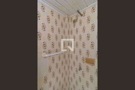 Banheiro de apartamento para alugar com 1 quarto, 38m² em Barreirinha, Curitiba