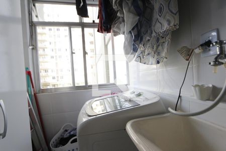 Apartamento para alugar com 65m², 2 quartos e 1 vagaDetalhe da area de serviço