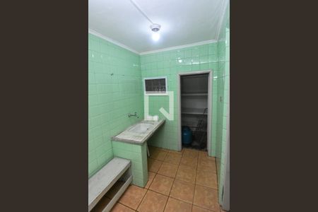 Casa à venda com 200m², 4 quartos e sem vagaÁrea de Serviço