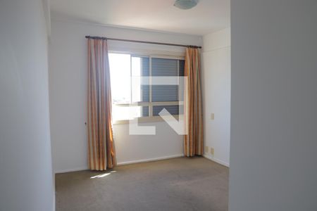 Suite de apartamento para alugar com 3 quartos, 120m² em Planalto Paulista, São Paulo
