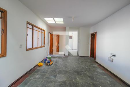 Sala de casa à venda com 3 quartos, 320m² em Jardim Estádio, Jundiaí