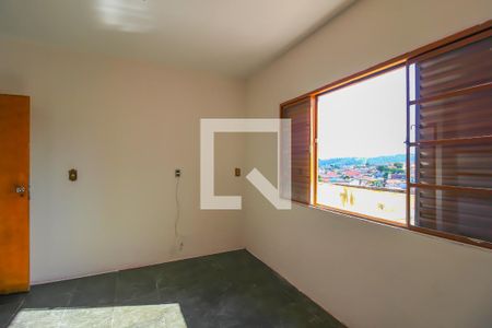 Casa à venda com 320m², 3 quartos e 6 vagas Casa à venda com 320m², 3 quartos e 6 vagasQuarto 3