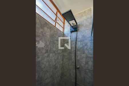Casa à venda com 320m², 3 quartos e 6 vagas Casa à venda com 320m², 3 quartos e 6 vagasBanheiro