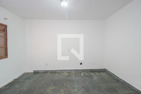 Casa à venda com 320m², 3 quartos e 6 vagas Casa à venda com 320m², 3 quartos e 6 vagasSuíte