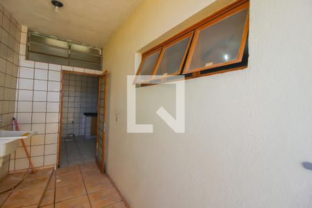 Casa à venda com 320m², 3 quartos e 6 vagas Casa à venda com 320m², 3 quartos e 6 vagasÁrea de Serviço