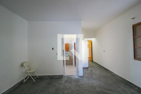 Casa à venda com 320m², 3 quartos e 6 vagas Casa à venda com 320m², 3 quartos e 6 vagasSuíte