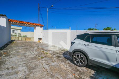 Casa à venda com 320m², 3 quartos e 6 vagas Casa à venda com 320m², 3 quartos e 6 vagasQuintal