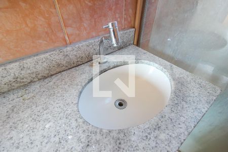 Casa à venda com 320m², 3 quartos e 6 vagas Casa à venda com 320m², 3 quartos e 6 vagasSuíte 2