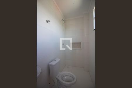 Banheiro de apartamento para alugar com 1 quarto, 24m² em Itaquera, São Paulo