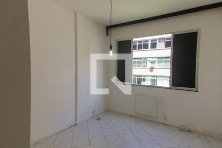 Quarto de apartamento à venda com 1 quarto, 30m² em Copacabana, Rio de Janeiro
