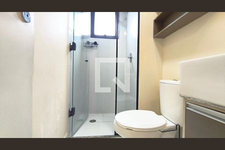 Banheiro de kitnet/studio para alugar com 1 quarto, 22m² em Jardim Vila Mariana, São Paulo