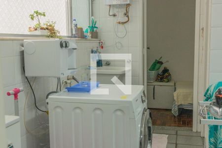 Apartamento para alugar com 150m², 5 quartos e 2 vagasÁrea de Serviço