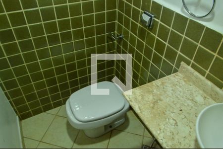 Lavabo de casa de condomínio para alugar com 4 quartos, 268m² em Taquara, Rio de Janeiro