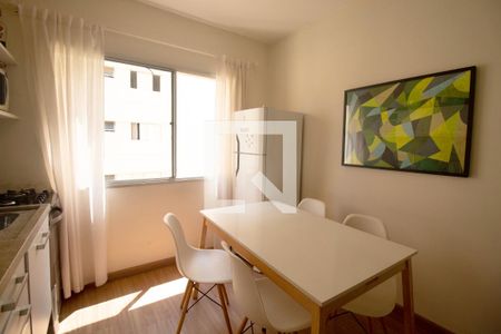Apartamento à venda com 33m², 1 quarto e 1 vaga Apartamento à venda com 33m², 1 quarto e 1 vagaCozinha