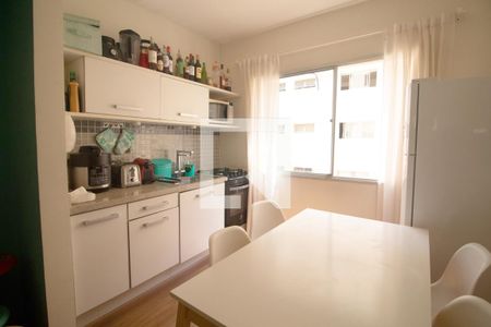 Apartamento à venda com 33m², 1 quarto e 1 vaga Apartamento à venda com 33m², 1 quarto e 1 vagaCozinha