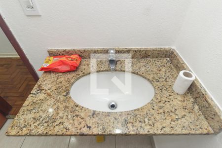 Banheiro de kitnet/studio à venda com 1 quarto, 42m² em República, São Paulo