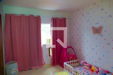 Casa de condomínio à venda com 148m², 4 quartos e sem vaga Casa de condomínio à venda com 148m², 4 quartos e sem vagaSuíte