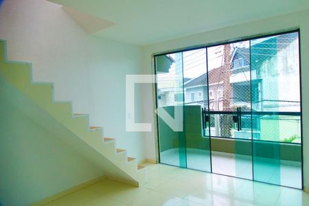 Casa de condomínio à venda com 148m², 4 quartos e sem vaga Casa de condomínio à venda com 148m², 4 quartos e sem vagaSala 2 piso